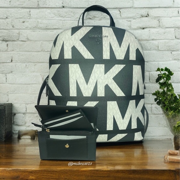 Michael Kors Cindy Logo Backpack in Black & White + Black 2-N-1 Wallet NWT - Picture 2 of 13